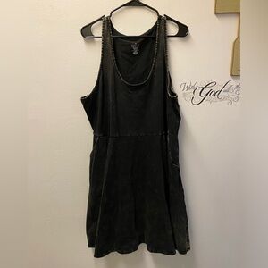 5/$25! Black Friday Sale! NWOT Sleeveless Torrid dress, distressed black, size 4
